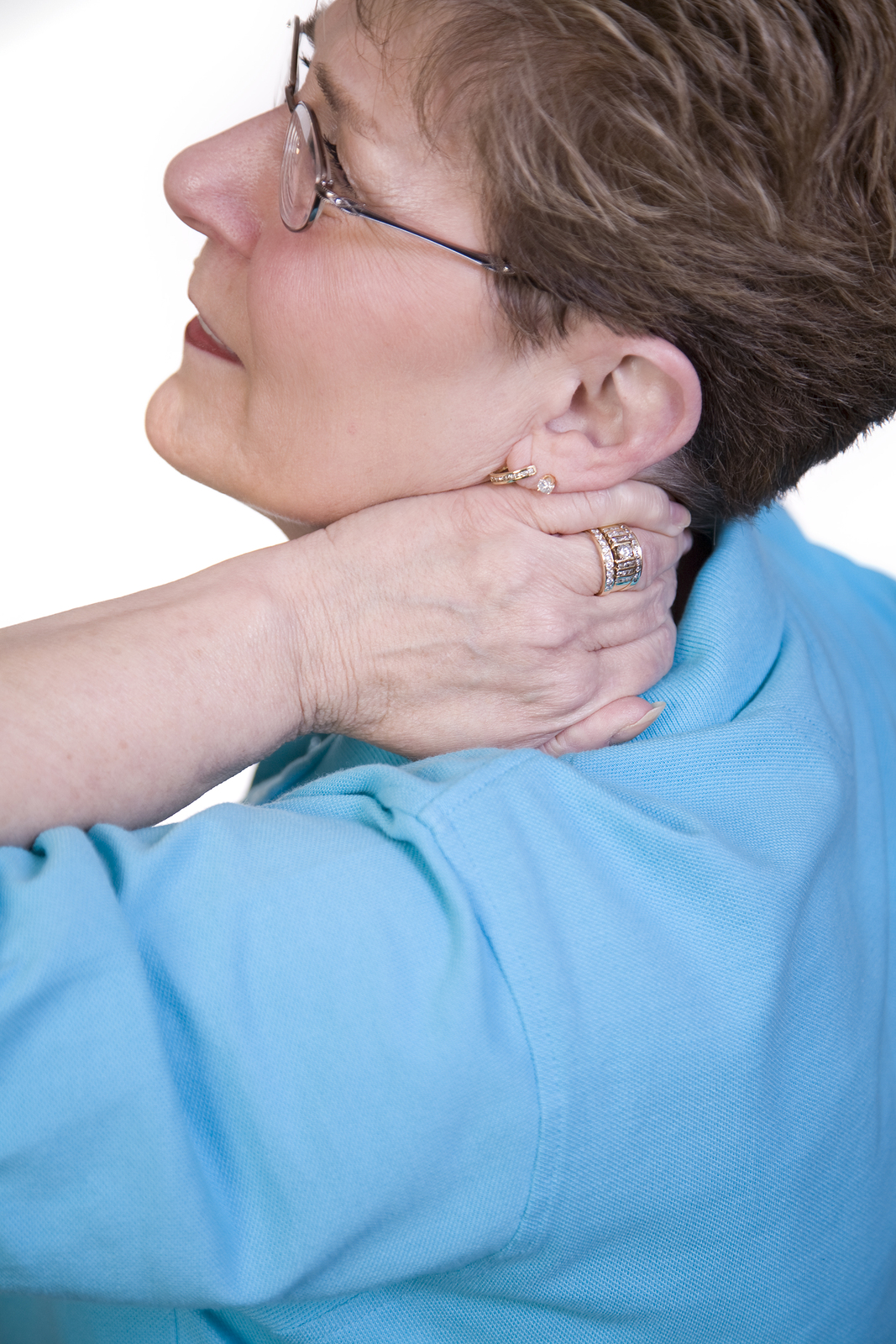 conquering-neck-pain-by-keeping-the-spine-in-alignment